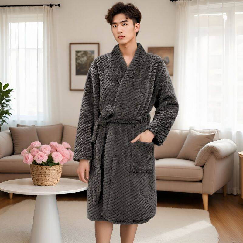 睡袍男款珊瑚绒2025新款秋冬加厚一体式浴袍可外穿青少年大码睡衣