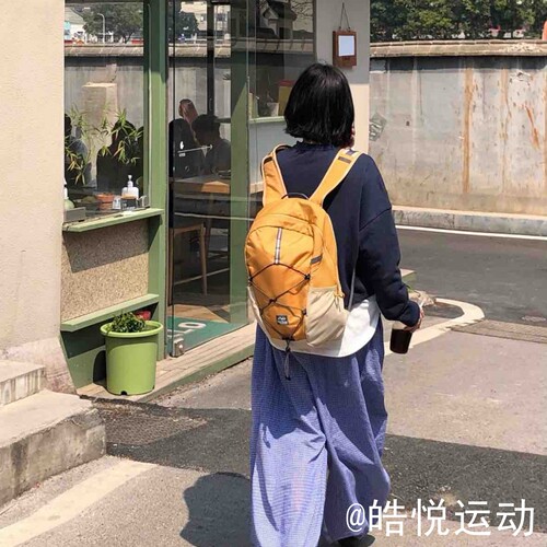 斯凯奇露营徒步轻便运动双肩包