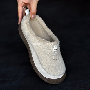 何其丑白色冬季加绒勃肯半拖鞋女外穿保暖舒适毛毛鞋平底棉鞋女