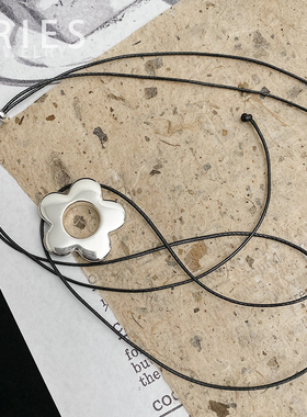 s925银日系风太阳花抽拉式毛衣链