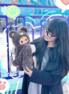 娃三岁背包毛绒盲盒摆件书包