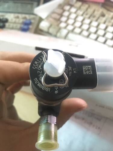 江铃宝典全顺顺达的喷油器 喷油嘴 喷油器总成 原厂