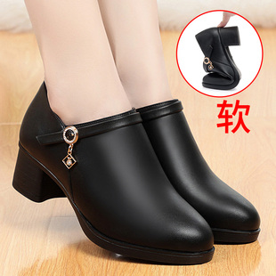 大码 2025年春新款 女鞋 中年中老年单鞋 妈妈鞋 皮鞋 真皮不累脚深口鞋