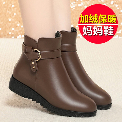 韩版时装靴平跟粗跟真皮牛皮