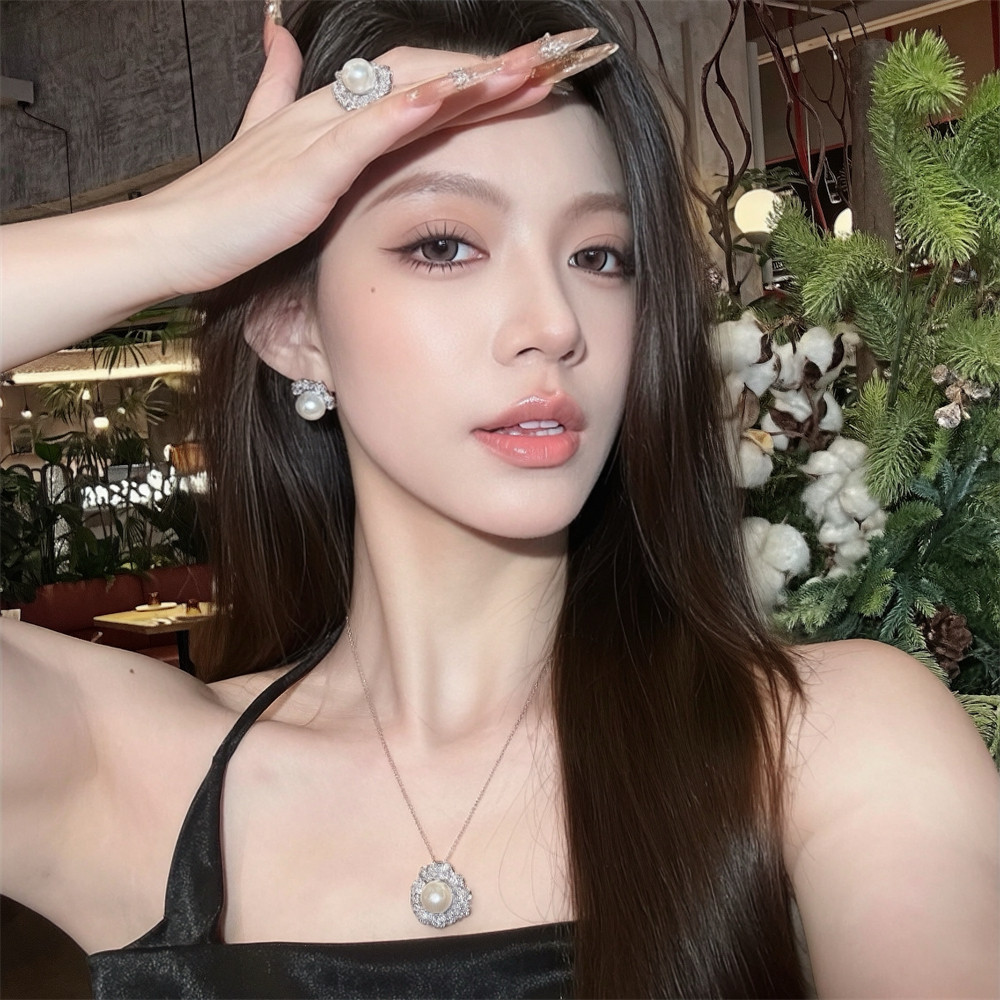 欧美高级感重工925银针 锆石微镶满钻珍珠花朵性感大耳钉项链戒指