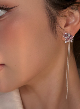 小众设计感超美紫色锆石枫叶气质显瘦流苏耳线轻奢高级感耳环耳饰