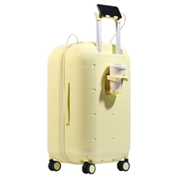 Маленький гусь желтый