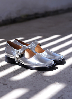【折扣 断码不补】GCDA玛丽珍鞋女银色方头浅口小皮鞋一字扣单鞋