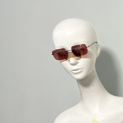 G0711 女式无框眼镜 太阳镜 钛金属超轻16克 库存样品 镜片瑕疵