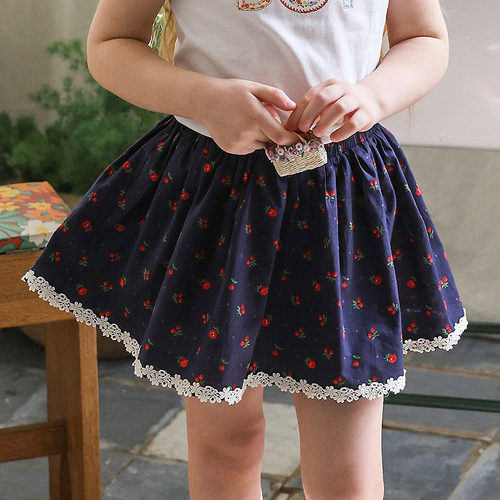 儿童小童甜美碎花蕾丝边裙裤 FLO韩国代购童装26夏款女童短裤551