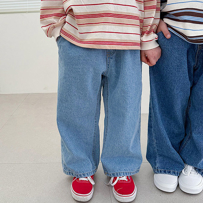 小童儿童休闲百搭直筒牛仔裤 韩国代购南大门童装26春款男女童333
