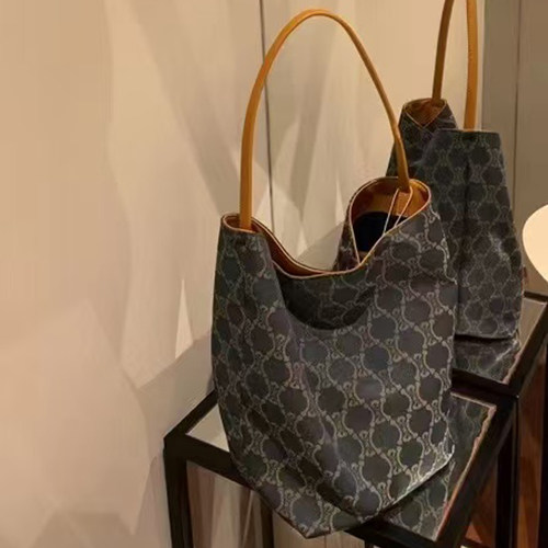 中古凯旋门牛仔帆布大容量水桶包