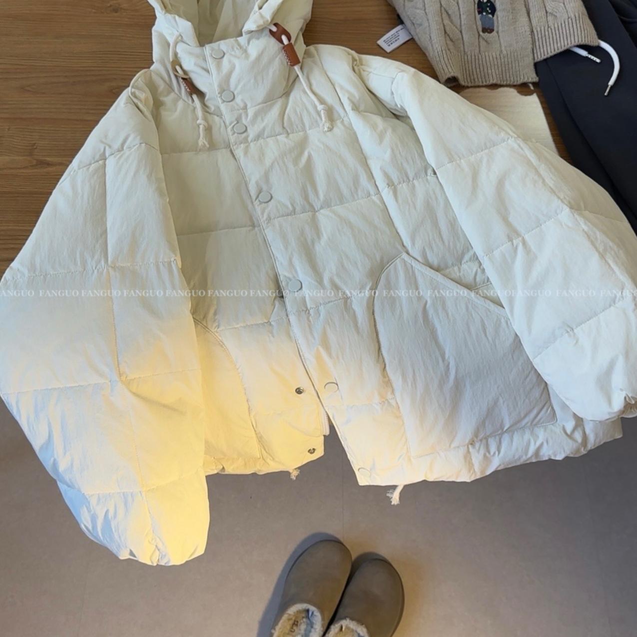 e*g同款 韩里韩里 休闲压格连帽白鸭绒羽绒服外套女