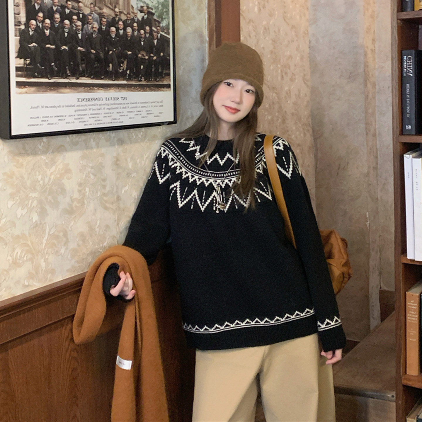 大码女装秋冬新款胖mm复古费尔岛黑色套头加厚毛衣提花针织上衣,女装/女士精品,常规大码外套,淘宝优惠券,粉丝福利购,淘宝优惠卷
