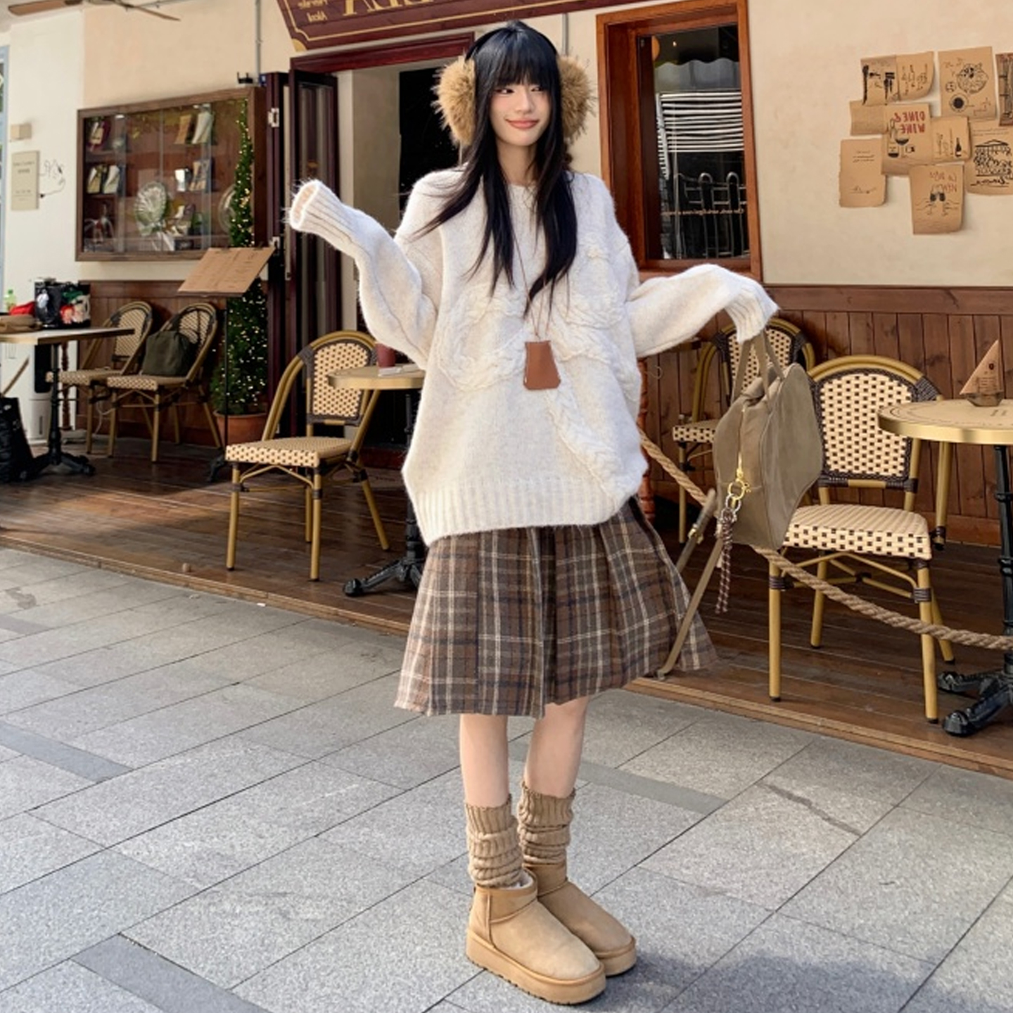 提花圆领针织毛衣格纹半身裙套装