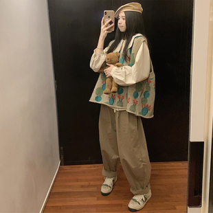 时尚 套装 云朵领衬衫 大码 百搭肥腿裤 春季 针织马甲 显瘦三件套 女装