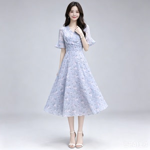 小个子碎花连衣裙女夏季V领喇叭袖高腰松紧腰冰丝温柔风过膝长裙