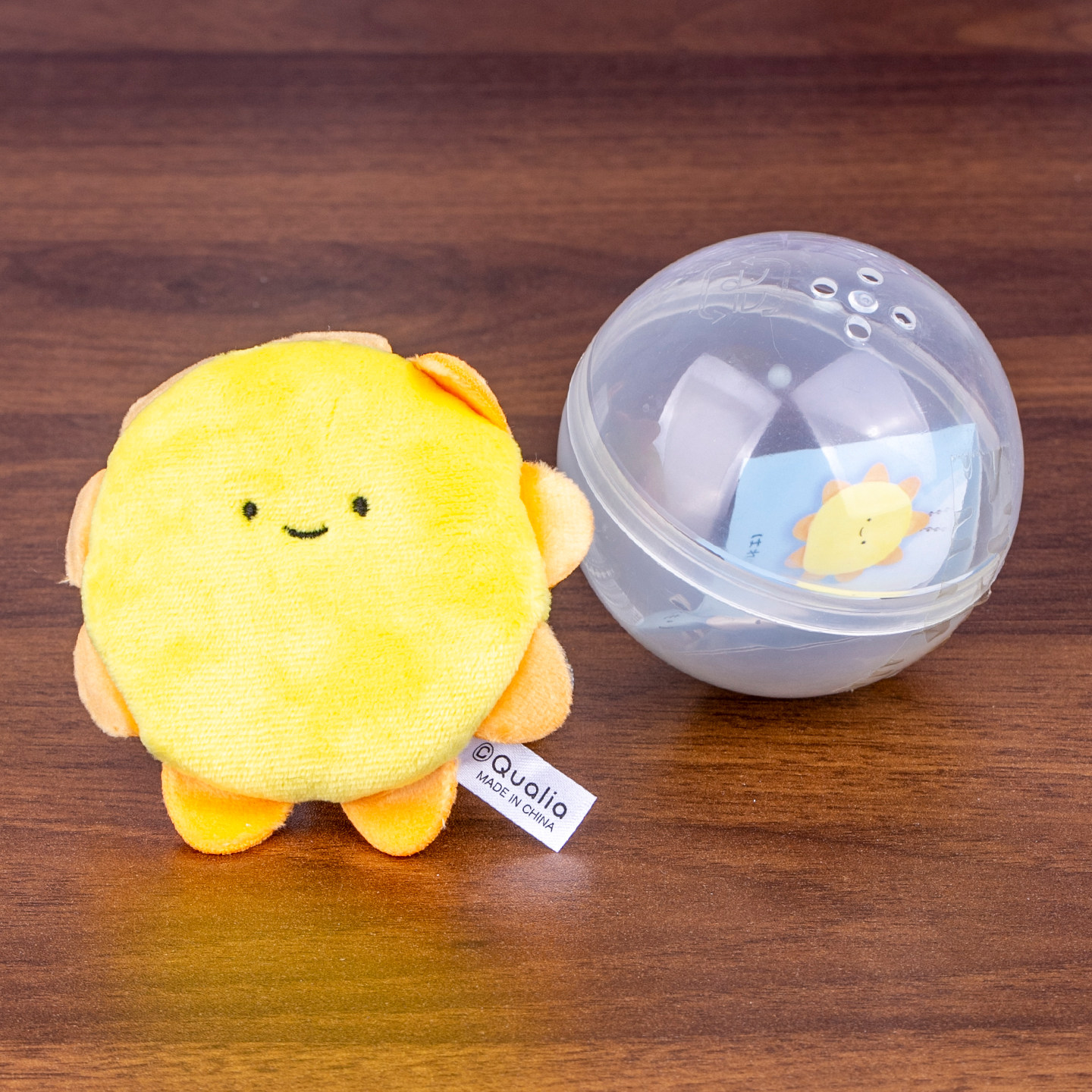 日本QUALIA可爱太阳毛绒玩具扭蛋盒蛋迷你耳机收纳包创意零钱包,模玩/动漫/周边/娃圈三坑/桌游,盒蛋/扭蛋/联名摆件,淘宝优惠券,粉丝福利购,淘宝优惠卷
