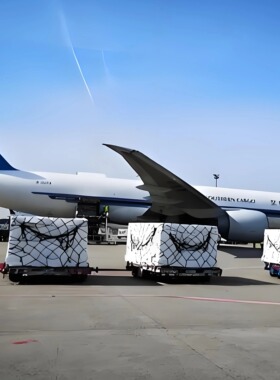 敏感货美国洛杉矶XMN-ANC-LAX空运头程订舱GG