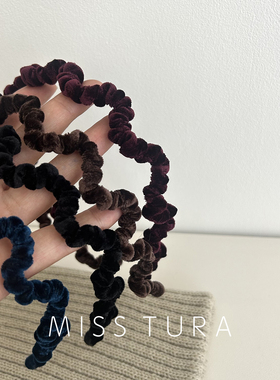 Miss Tura韩国进口秋冬丝绒褶皱发圈复古法式头绳发绳百搭发饰