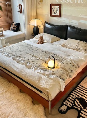 包豪斯真皮床法式复古软包主卧1.8米婚床双人床实木中古风流影床