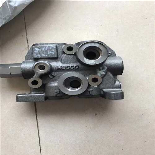 议价三一SY75徐工XE80赫斯可进油阀块三一SY75徐工XE8