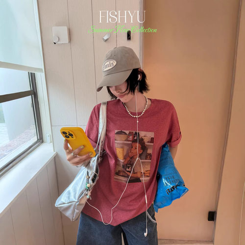 正品现货FISHYU夏季新款美式复古偷吃BOY印花做旧炒色面料短袖t恤
