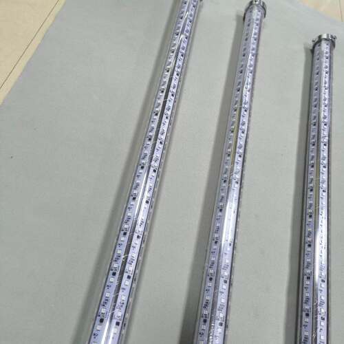 LED灯管1.0米长，50毫米粗，12V幻彩变色灯管碰碰车尾灯