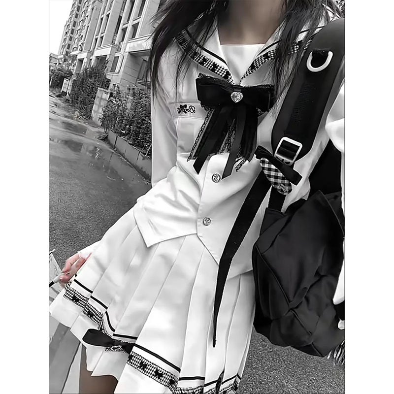 黑白序章 日系古早少女感学院风海军领上衣+百褶半身裙两件套秋季