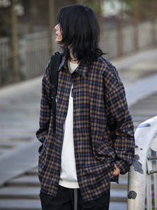 你初恋老王男士秋季宽松衬衣外套后背印花格子长袖衬衫日系上衣潮