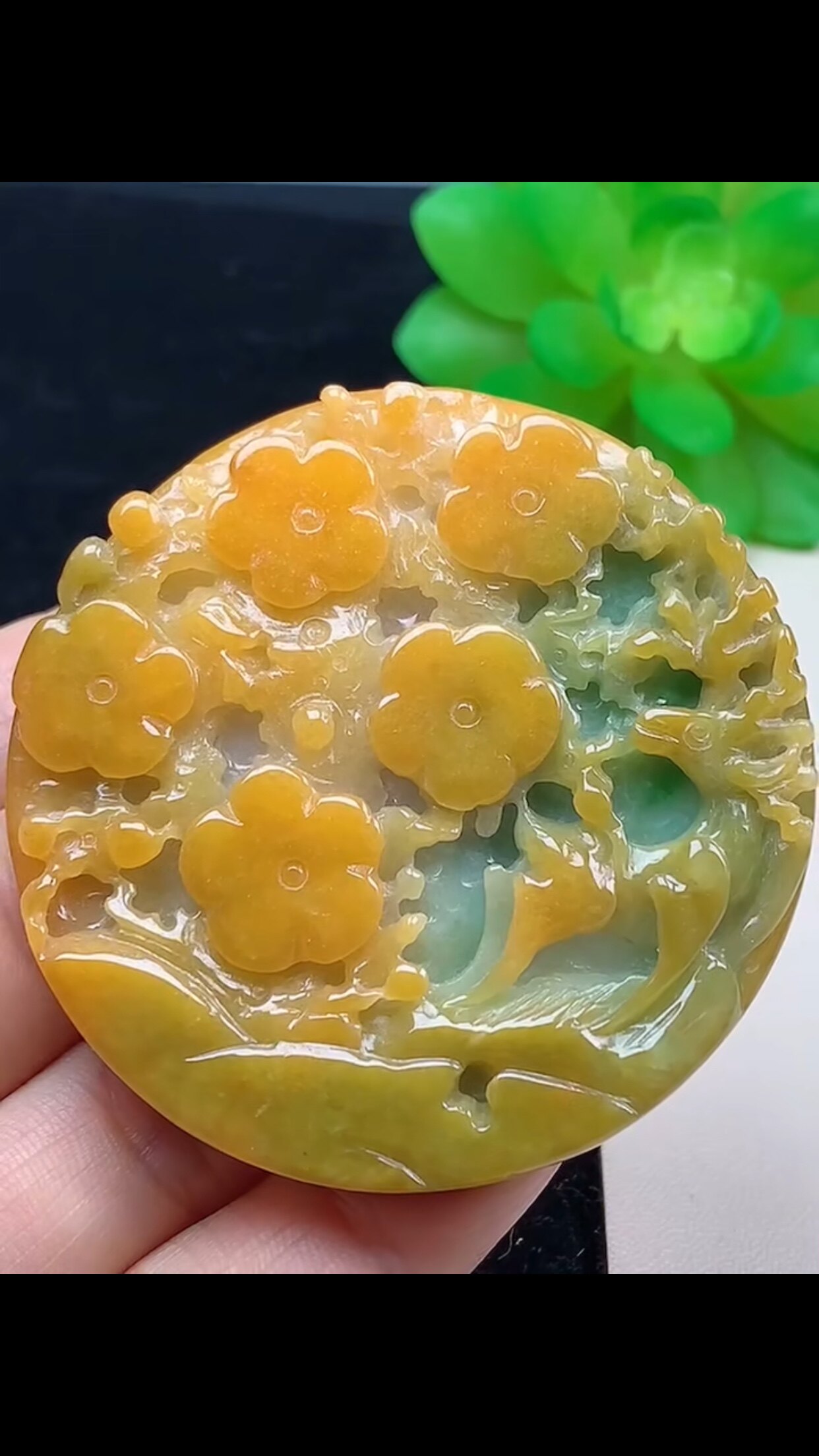 天然翡翠玉石吊坠挂件饰品黄翡黄加绿一路有你圆牌缅甸a货