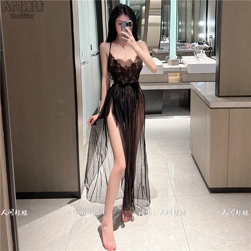 一定在沙滩海景房穿上啊！！