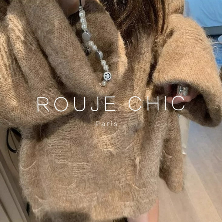 法国松弛感破洞中长款针织衫女冬