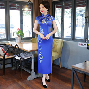 胖mm大码 高端旗袍走秀演出长款 礼服印花气质年轻连衣裙老年妈妈装