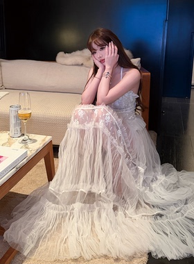 LIN BOUTIQUE 水光纱蕾丝提花拼接长款挂脖纱裙连衣裙印花仙女裙