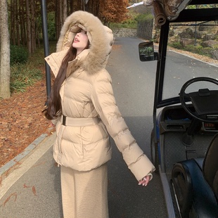 哑光羽绒服新款 冬日显瘦天花板真狐狸毛领温柔短款 BOUTIQUE LIN