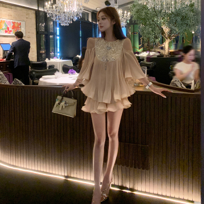 张林超LIN BOUTIQUE 星辰之夜女神 压褶法式拼接上衣半裙套装