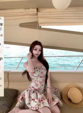 LIN BOUTIQUE 夏季抹胸印花压皱A字显瘦收腰露肩修身型连衣裙女