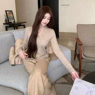 V领亲肤针织打底衫 秋冬内搭王者温柔显瘦百搭薄款 BOUTIQUE LIN