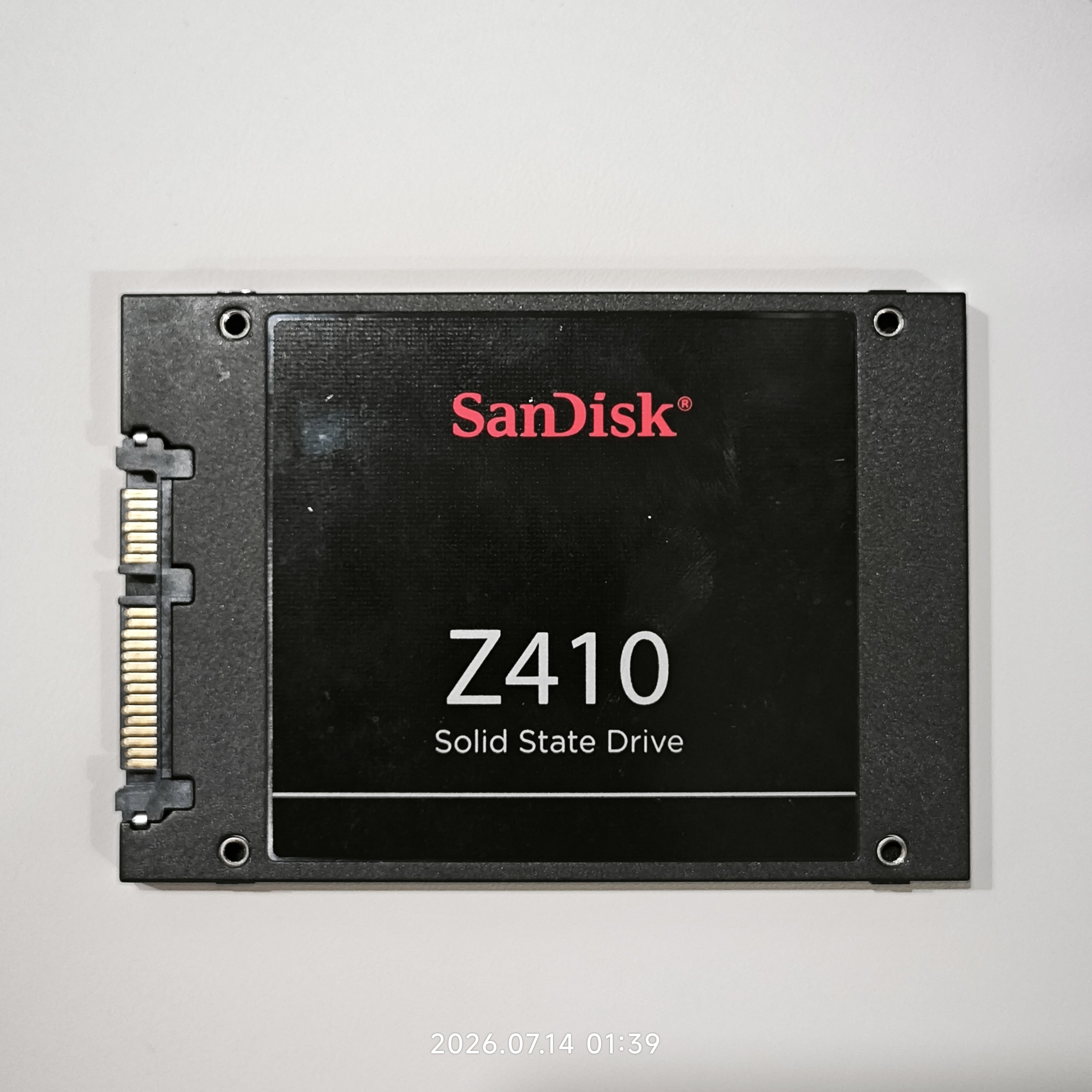二手闪迪Z410120GSATA3SSD图片