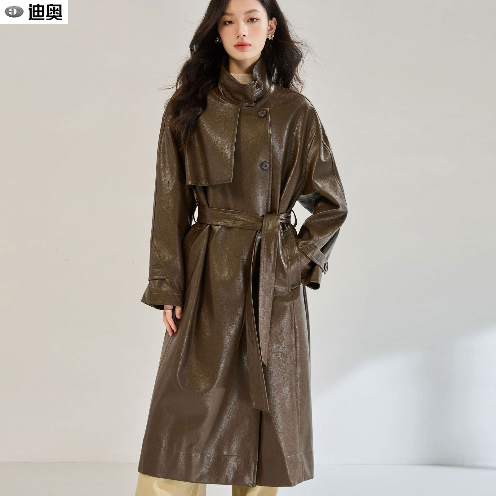 迪奥25秋冬新款女士皮衣外套美式复古翻立领长款水洗油蜡皮风衣女
