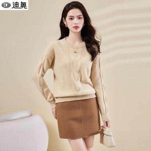 迪奥25秋冬圆领加厚慵懒风毛衣女