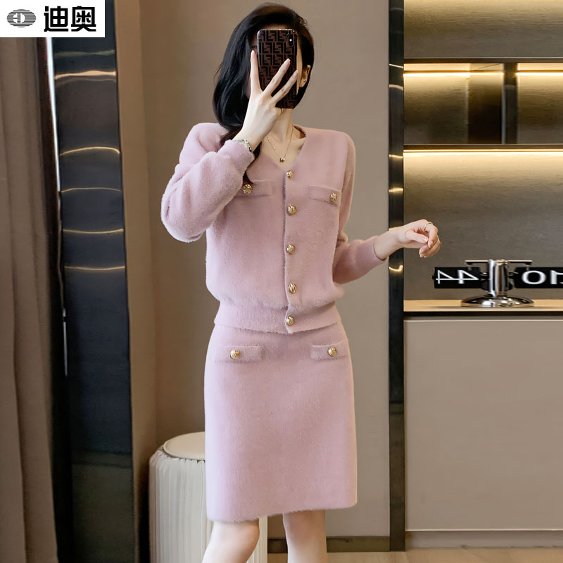 迪奥24毛衣两件套装国际大牌同款