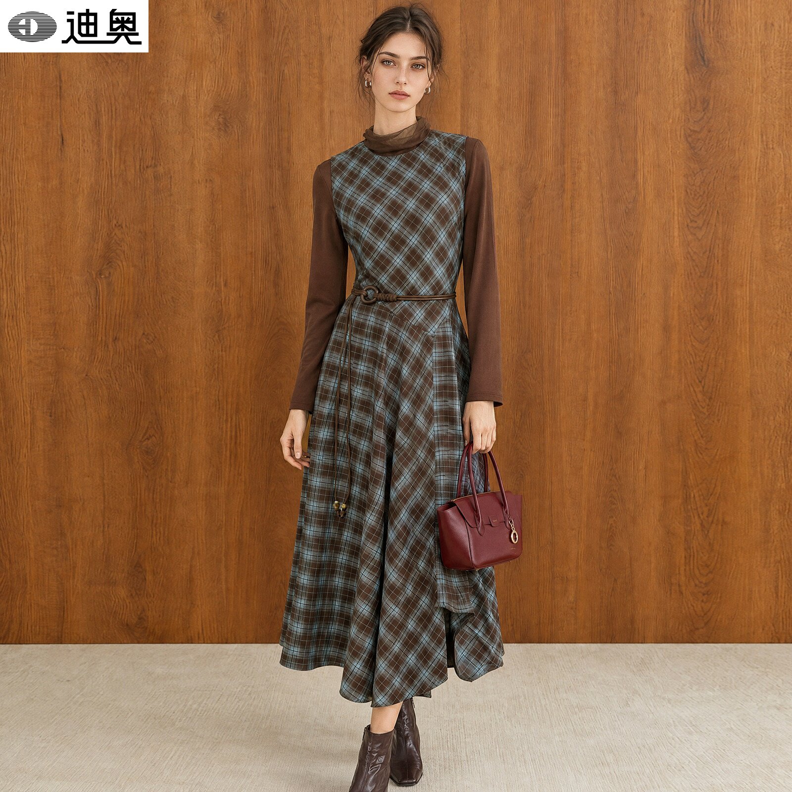 迪奥早秋复古格纹无袖连衣裙女2026新款小众轻奢网纱立领中长裙子