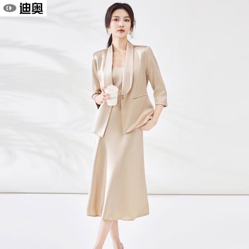 迪奥轻奢风两件套装正式场合礼服