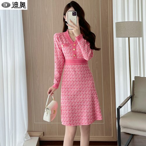 迪奥早春长袖内搭打底针织连衣裙