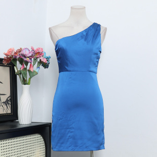 澳洲单PP小众设计性感辣妹纯色丝滑缎面修身 显瘦斜肩连衣裙A3