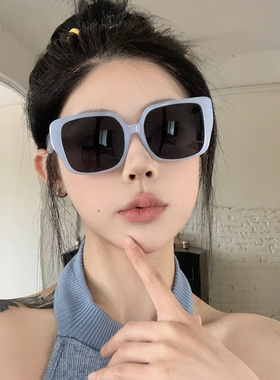 韩版夏季出游浅蓝色墨镜女方圆脸