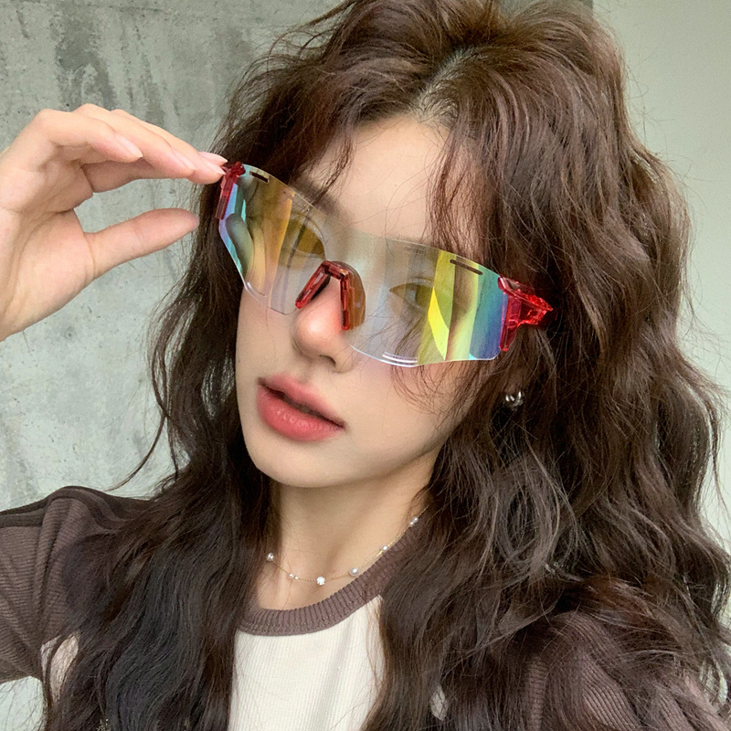 日夜两用变色无框眼镜女户外运动