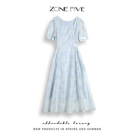 zonefive方领高级感高腰伞裙夏季显瘦法式连衣裙刺绣中长款A字裙